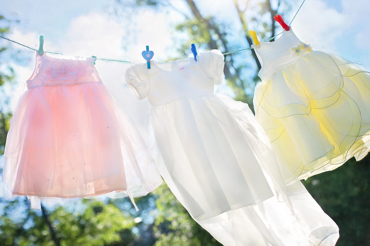 Wandhaken houden schoonmaakmiddelen binnen handbereik